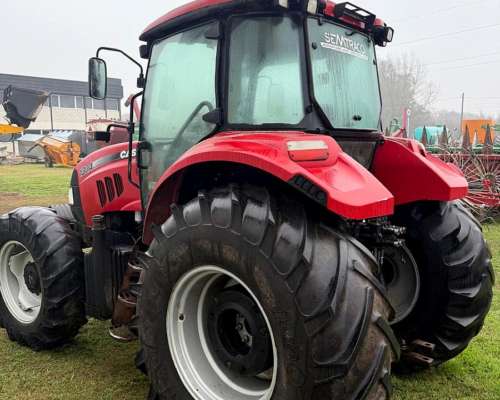 Tractor Case Farmall 130 a