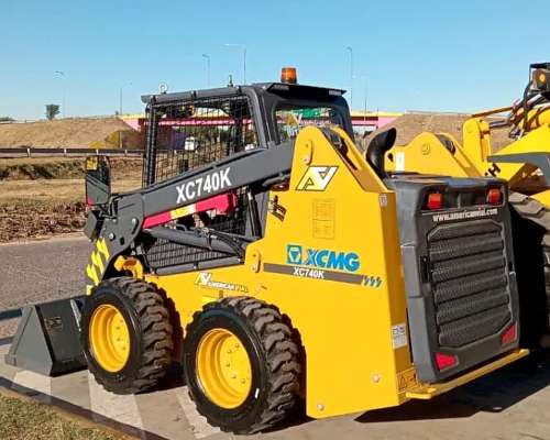 Minicargadora Xc740k Xcmg 750kg