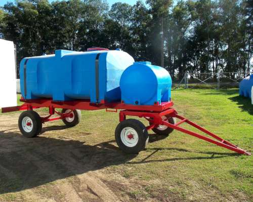 Acoplado Tanque Combinado Rotor 4.500 + 750 Litros