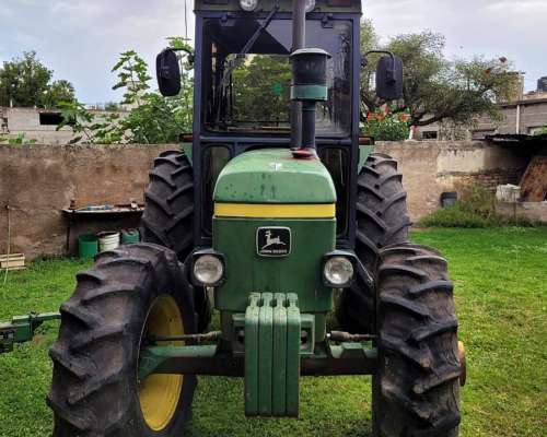 John Deere 2850. año 1993. DT.