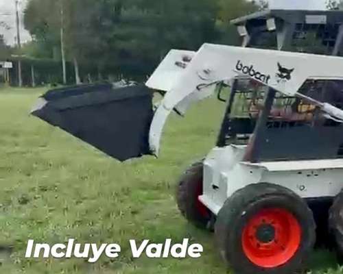 Bobcat 7438 año 2012 3000 HS- Reparada 12 Meses de Garantia