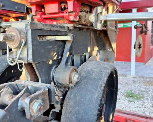 Sembradora Autotrailer MLS de 16 a 52 con Fert Lateral