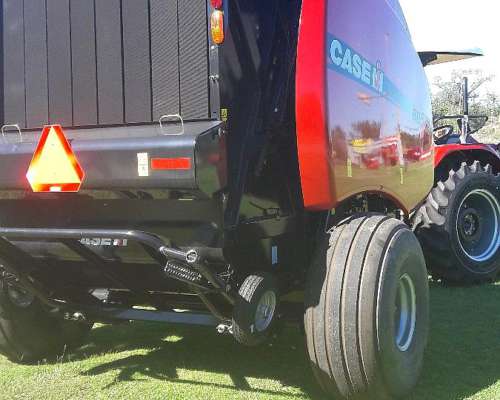 Rotoenfardadora Case RB 565