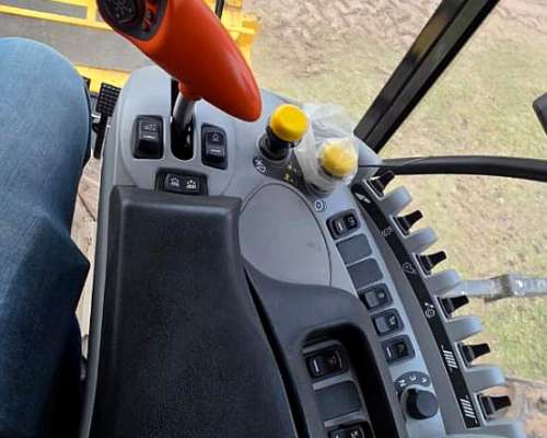 Cosechadora New Holland CR 7.90 800 Horas Igual a Nueva