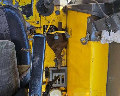 Tractor Pauny 280 a 2013, 7500 HS, Cabina con Aire