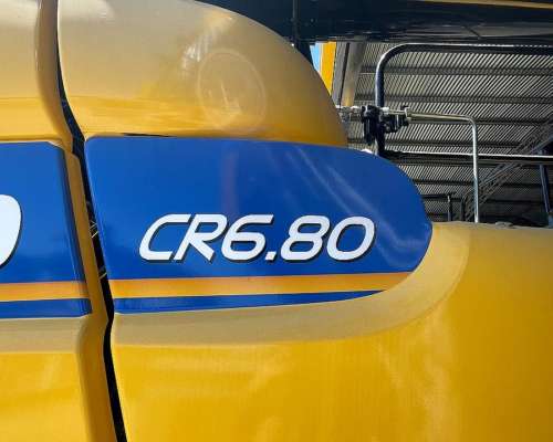 Cosechadora New Holland CR6.80 - 310 HP - Nueva