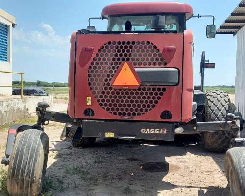 Segadora Case WD1904 C/merger