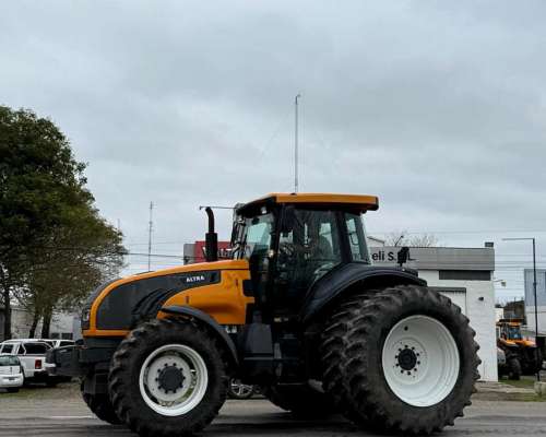 Tractor Valtra BT 210