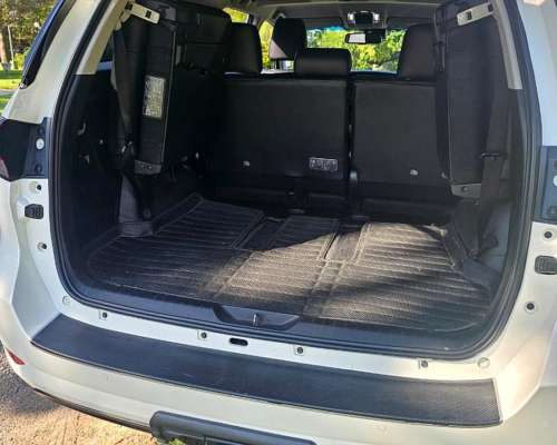 Toyota SW4 2.8tdi SRX A/T 7 Asientos