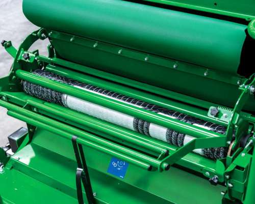 Rotoenfardadora Mchale V6 750 Cámara Variable y Cutter 15