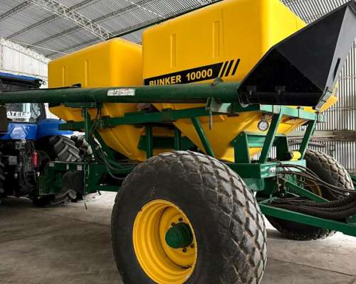 Sembradora Pierobon Turbosem II de 54 a 21 cm