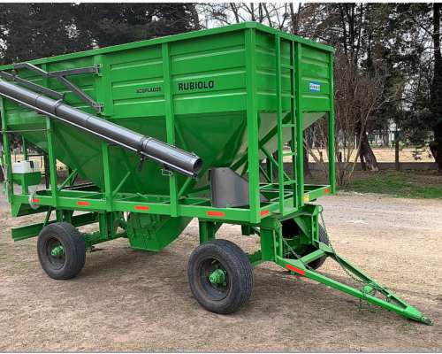 Acoplado Tolva Semillera/fertilizantes para 12 TN. 2 Ejes