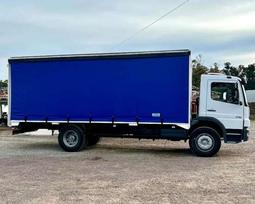 Camion Mercedes Benz Atego 1718 año 2009 C/carroc Sider