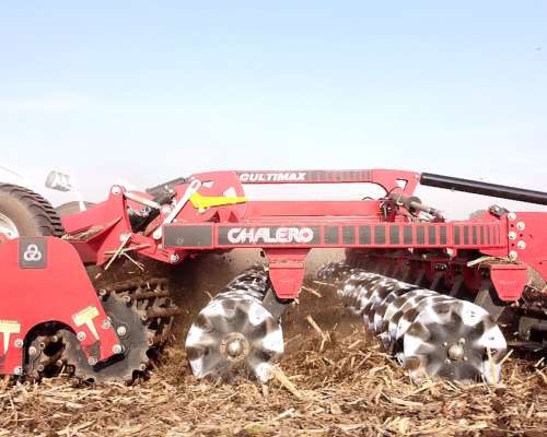 Acondicionadora de Suelos Vertical Cultimax Chalero