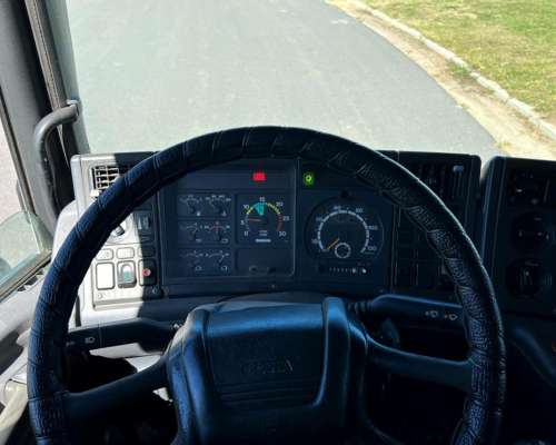 Scania R 330 Tractor año 2006.chasis Solo o Enganchado