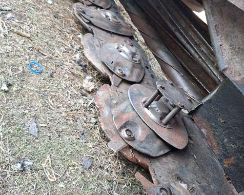 Segadora Hesston 1365 - año 2012