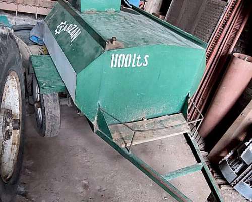 Acoplado Tanque 1100 Lts Tarzan