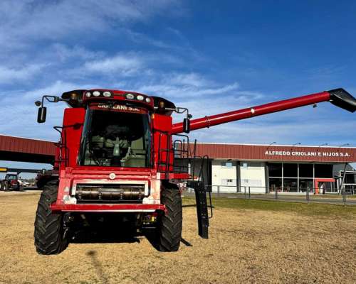 Cosechadora Case IH 7230 año 2018 con 1.900 Hs