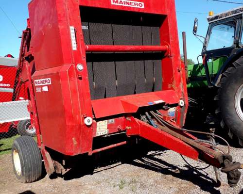 Rotoenfardadora Marca Mainero 5880