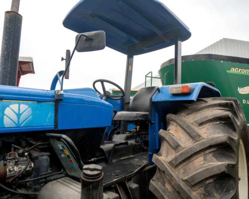 Tractor New Holland 8030