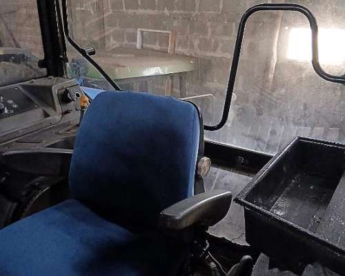 New Holland 165 Exelente