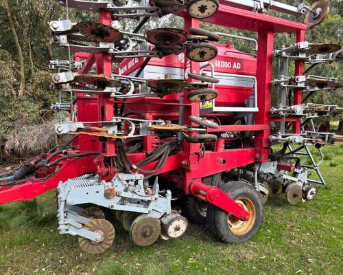 Sembradora Apache AIR Drill 18000 Grano Fino de 37 a 21 cm