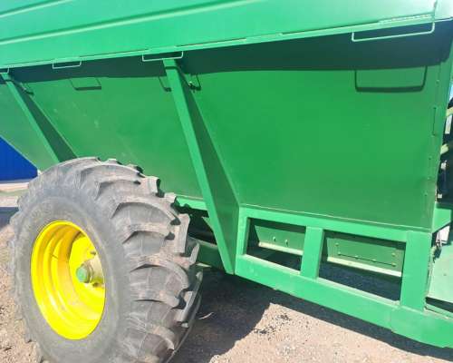 Tolva Auto Descargable Marca Ombu