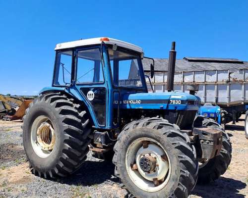 Tractor Agricola New Holland 4X4 año 2005