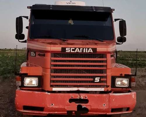 Scania 112 año 1984 Motor Reparado con Carrocería