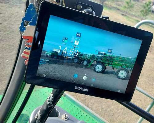 Pulverizadora Autopropulsada Metalfor 3200 año 2012.