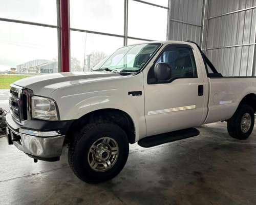 Ford F100 Duty 4X4