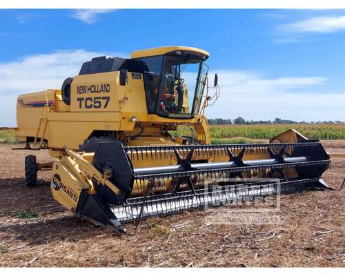 Cosechadora New Holland TC57