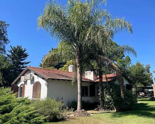 Chacra de 5 Has con Excelentes Mejoras