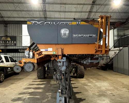 Agrometal TX Pivot 16 a 52, año 2017, Doble Fertilización.