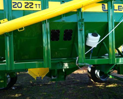 Tolva Semillas y Fertilizantes 20 TN. Lecar