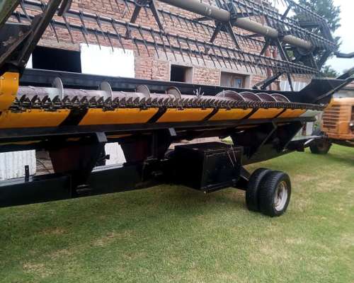 Cosechadora Massey Ferguson 5650, 2wd, Paton, 19 Píes, 2003