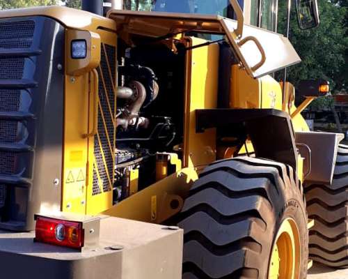 Palas Cargadoras Lovol - FL 955 K - 220 HP de Fuerza.