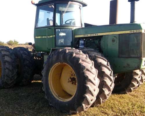 Tractor John Deere 8430