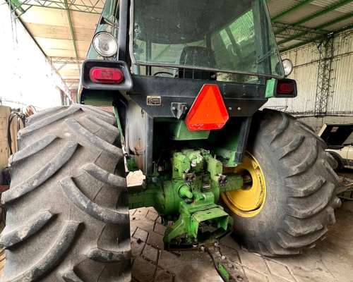 Tractor John Deere 4930 - 160 HP