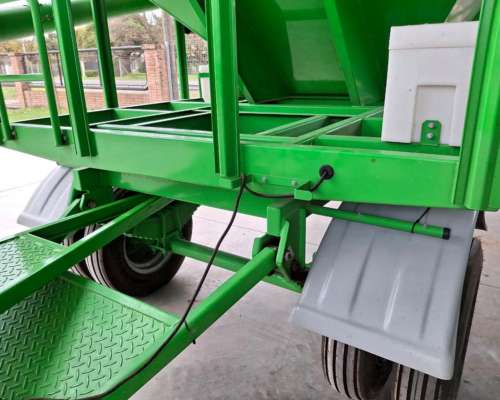 Tolva Semilla / Fertilizante Metalfor 11.5tn - Duales -