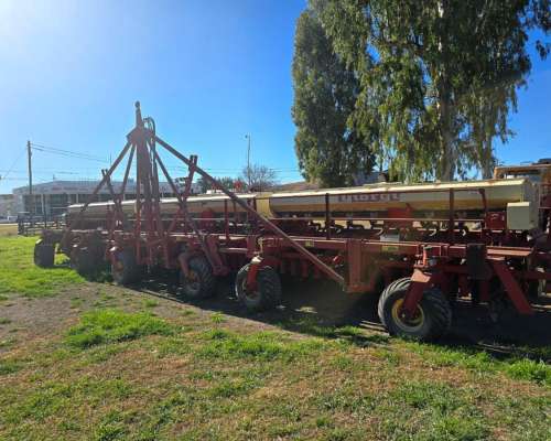 Sembradora Giorgi Precisa 8000 de 27 a 52 cm
