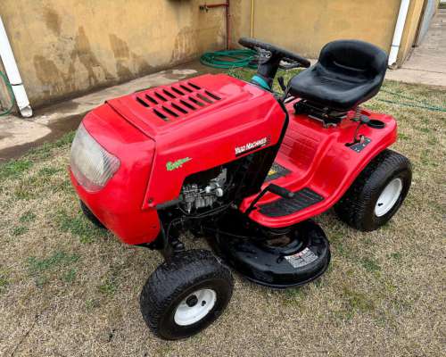 Cespero Yard Machines Usado