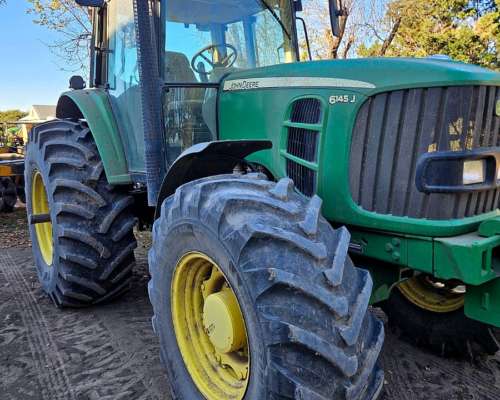 Tractor John Deere 6145j