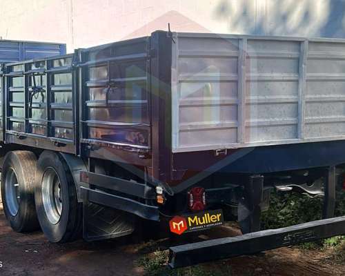 Ford Cargo 1517 Modelo 2003 Balancin con Carroceria