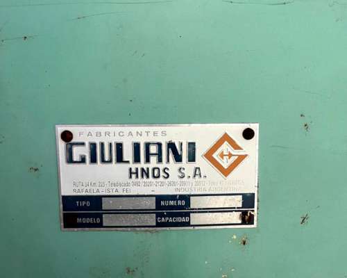 Quebradora de Granos Electrica Giuliani .