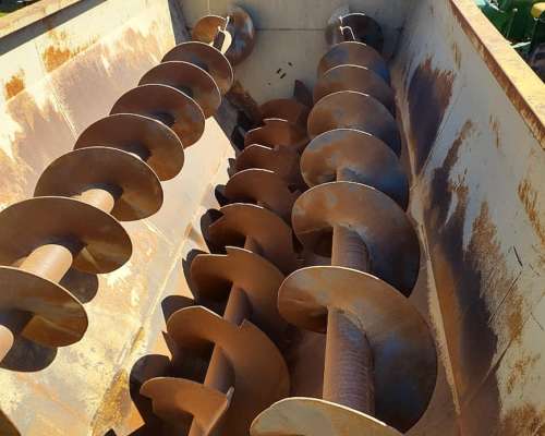 Mixer Horizontal 9 Mts Cubicos Impagro en muy Buen Estado