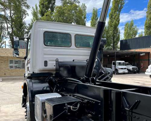 Mercedes Benz Axor 3131 6X4 2018