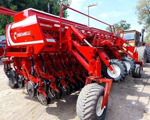 Crucianelli Pionera 35 Lineas a 17,5 con Alfalfero