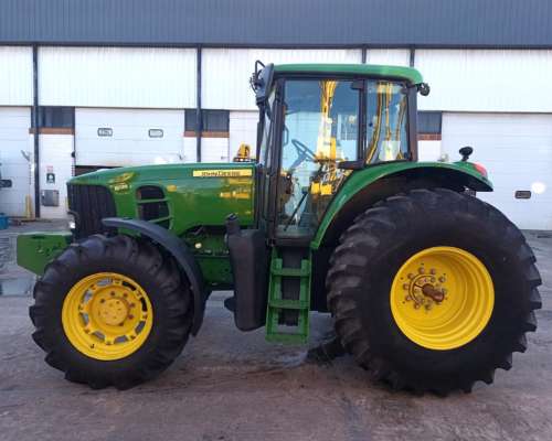 Tractor John Deere 6135j