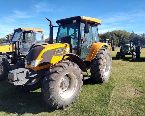 Tractor Valtra A-990 4X4